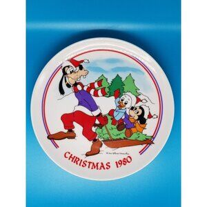 Walt Disney Characters Christmas 1980, 8th Limited Edition "Sleigh Ride" Collect